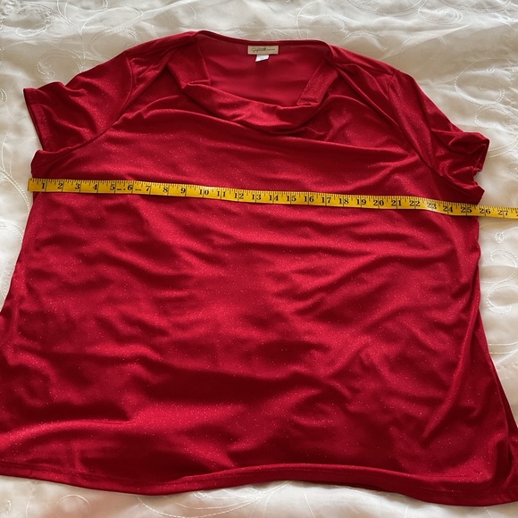 Jaclyn Smith Women’s 2X Red Short Sleeve Blouse - Picture 4 of 9